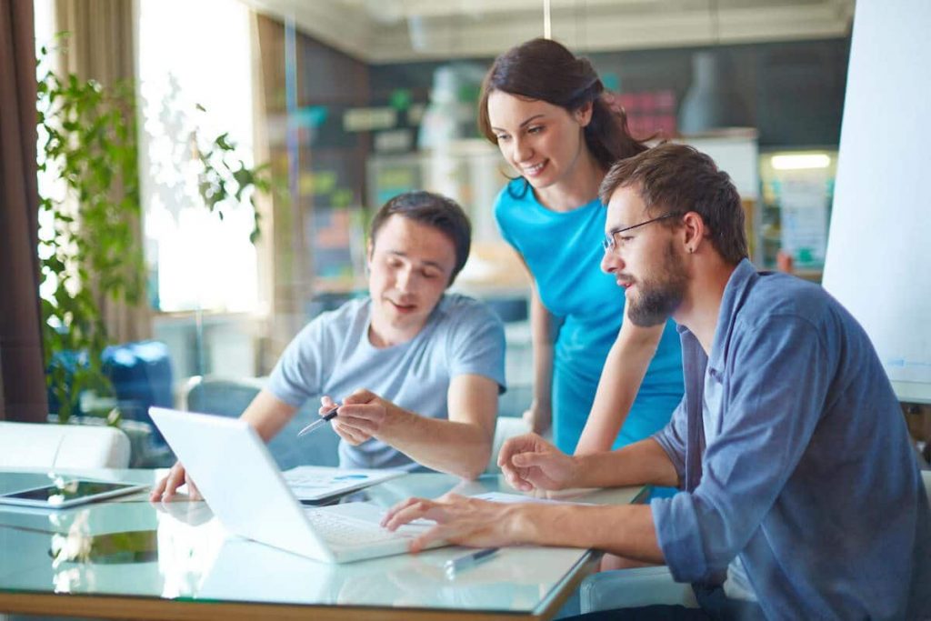 Bioxnet Branding and Web Design Studio | Capitaliza el poder de las redes sociales para tu empresa