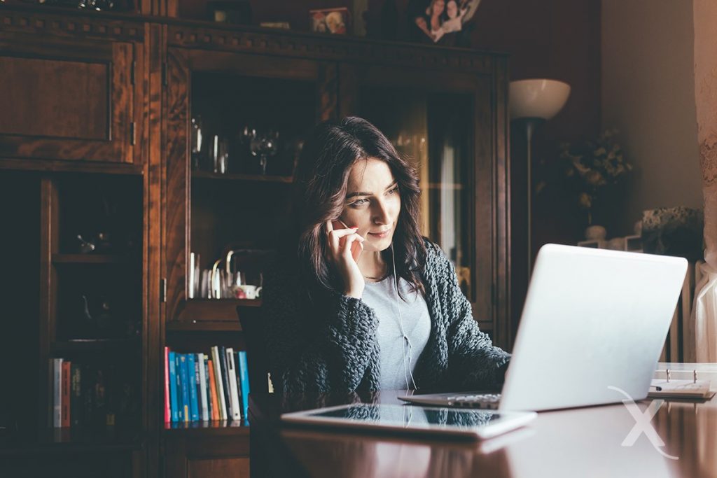 Bioxnet Branding and Web Design Studio | 6 Razones para cambiarte de hosting ya Bioxnet Branding and Web Design Studio | 6 Razones para cambiarte de hosting ya